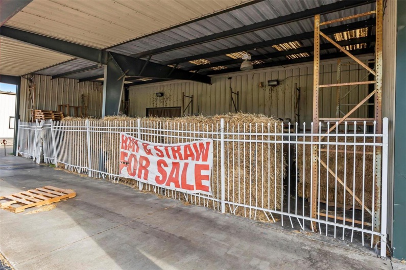 1014 Linn Street, Sikeston, Missouri 63801, ,Commercial Sale,For Sale,Linn,MAR24039645