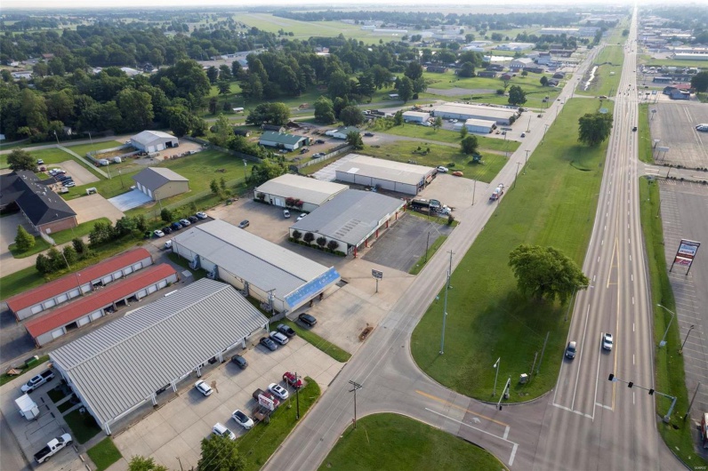 1014 Linn Street, Sikeston, Missouri 63801, ,Commercial Sale,For Sale,Linn,MAR24039645