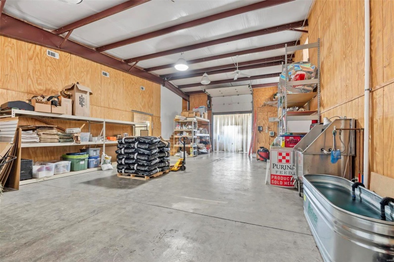 1014 Linn Street, Sikeston, Missouri 63801, ,Commercial Sale,For Sale,Linn,MAR24039645