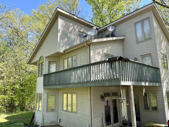 412 WAGON WHEEL Road, Carbondale, Illinois 62901, 6 Bedrooms Bedrooms, 0 ,5 BathroomsBathrooms,Residential,For Sale,WAGON WHEEL,0,RMAQC4254271