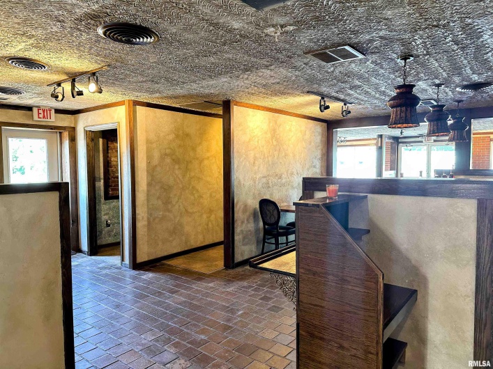 215 Appleknocker Street, Cobden, Illinois 62920, 0 , 0 ,0,Commercial Sale,For Sale,Appleknocker,0,RMAEB454126