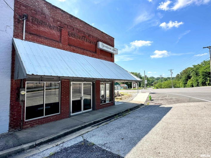 215 Appleknocker Street, Cobden, Illinois 62920, 0 , 0 ,0,Commercial Sale,For Sale,Appleknocker,0,RMAEB454126