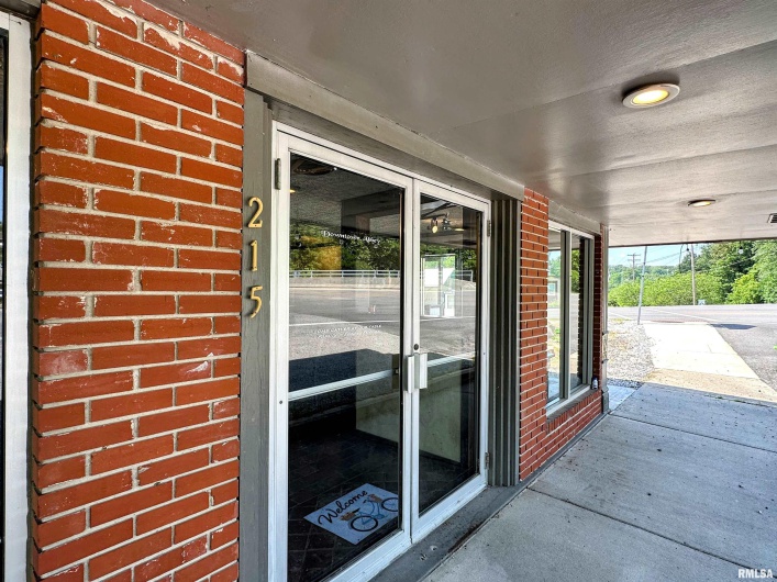215 Appleknocker Street, Cobden, Illinois 62920, 0 , 0 ,0,Commercial Sale,For Sale,Appleknocker,0,RMAEB454126