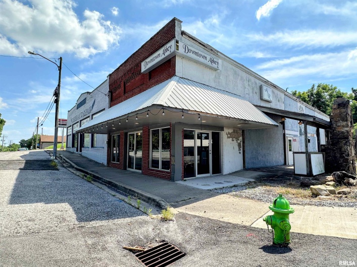 215 Appleknocker Street, Cobden, Illinois 62920, 0 , 0 ,0,Commercial Sale,For Sale,Appleknocker,0,RMAEB454126