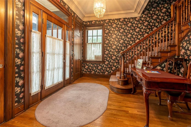 202 Poplar Street, Harrisburg, Illinois 62946, 15 Bedrooms Bedrooms, 32 Rooms Rooms,13 BathroomsBathrooms,Residential,For Sale,Poplar,MAR24040800