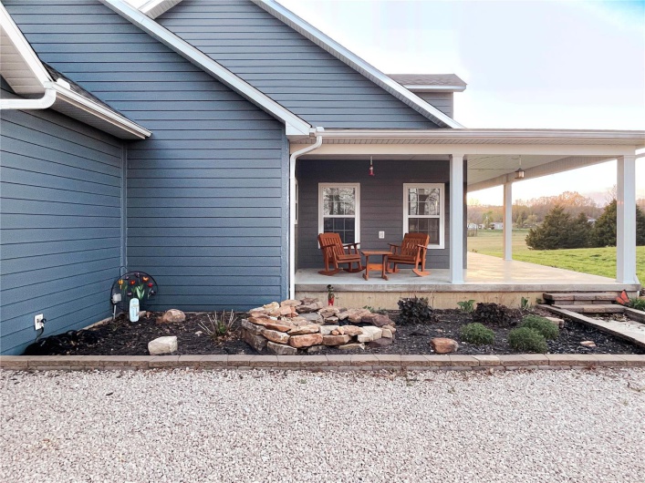 5246 County Road 280, Puxico, Missouri 63960, 5 Bedrooms Bedrooms, 12 Rooms Rooms,3 BathroomsBathrooms,Residential,For Sale,County Road 280,MAR24017795