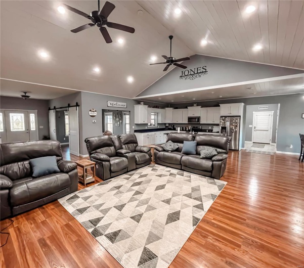5246 County Road 280, Puxico, Missouri 63960, 5 Bedrooms Bedrooms, 12 Rooms Rooms,3 BathroomsBathrooms,Residential,For Sale,County Road 280,MAR24017795