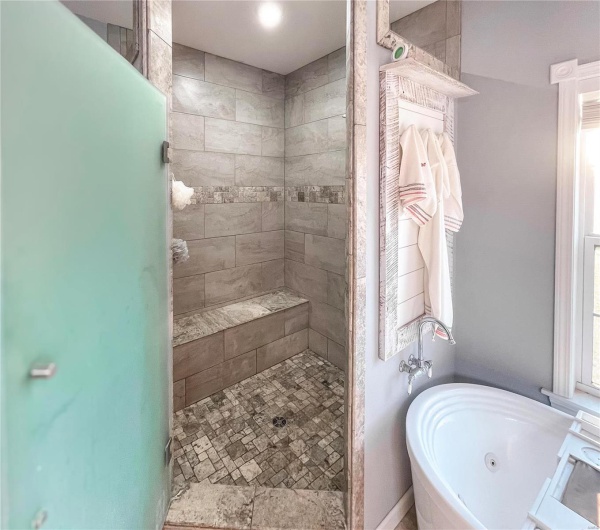 5246 County Road 280, Puxico, Missouri 63960, 5 Bedrooms Bedrooms, 12 Rooms Rooms,3 BathroomsBathrooms,Residential,For Sale,County Road 280,MAR24017795