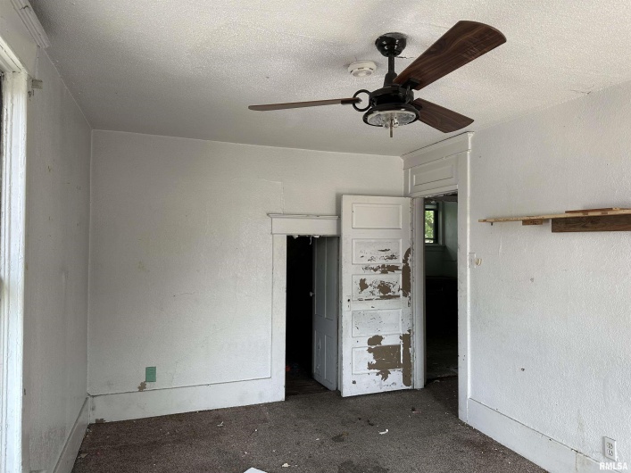 103 7TH Street, Murphysboro, Illinois 62966, 4 Bedrooms Bedrooms, 0 ,2 BathroomsBathrooms,Residential,For Sale,7TH,0,RMAEB454181