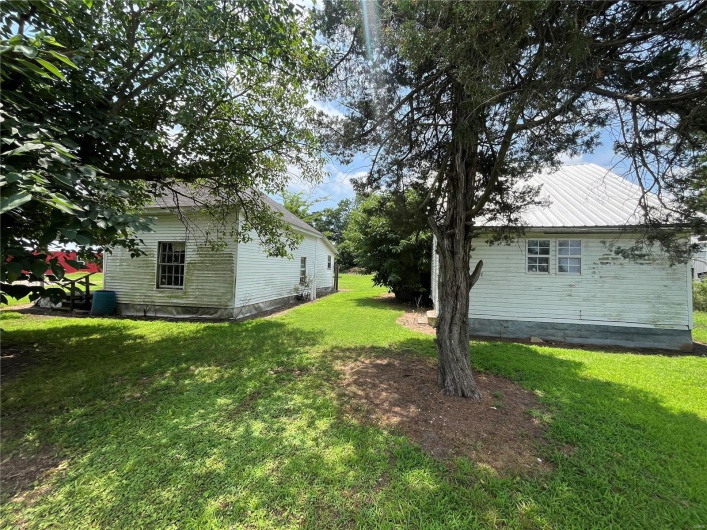 0 School Street, Hornersville, Missouri 63855, 4 Bedrooms Bedrooms, 12 Rooms Rooms,2 BathroomsBathrooms,Residential,For Sale,School,MAR24041417