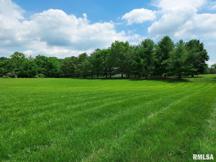 3775 ARIEL Drive, Murphysboro, Illinois 62966, 0 , 0 ,0,Land,For Sale,ARIEL,0,RMAEB453881