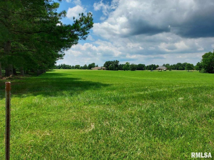 3775 ARIEL Drive, Murphysboro, Illinois 62966, 0 , 0 ,0,Land,For Sale,ARIEL,0,RMAEB453881