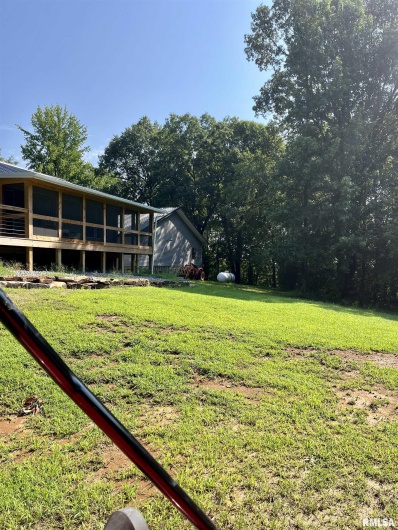 5504 MARION Road, Metropolis, Illinois 62960, 1 Bedroom Bedrooms, 0 ,1 BathroomBathrooms,Residential,For Sale,MARION,0,RMAEB454274