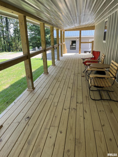 5504 MARION Road, Metropolis, Illinois 62960, 1 Bedroom Bedrooms, 0 ,1 BathroomBathrooms,Residential,For Sale,MARION,0,RMAEB454274