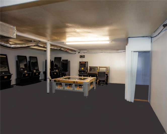 RETAIL SPACE
