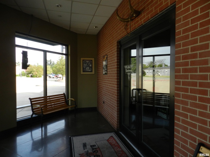 309 MAIN Street, Carbondale, Illinois 62901-3009, 0 , 0 ,0,Commercial Sale,For Sale,MAIN,0,RMAEB449732