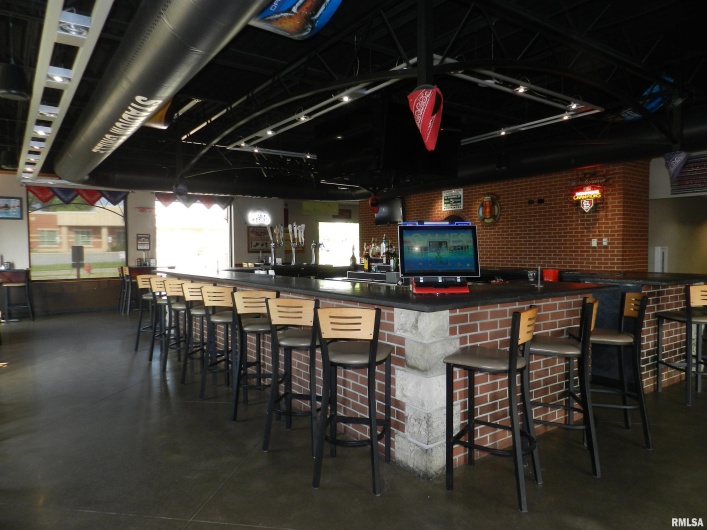 309 MAIN Street, Carbondale, Illinois 62901-3009, 0 , 0 ,0,Commercial Sale,For Sale,MAIN,0,RMAEB449732