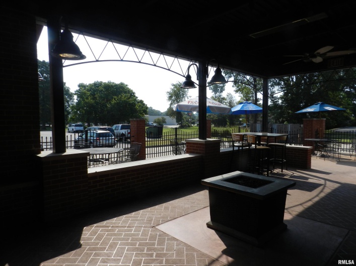 309 MAIN Street, Carbondale, Illinois 62901-3009, 0 , 0 ,0,Commercial Sale,For Sale,MAIN,0,RMAEB449732