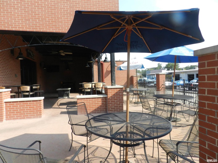 309 MAIN Street, Carbondale, Illinois 62901-3009, 0 , 0 ,0,Commercial Sale,For Sale,MAIN,0,RMAEB449732