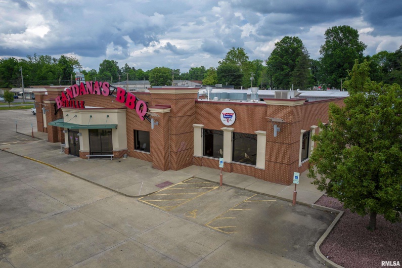 309 MAIN Street, Carbondale, Illinois 62901-3009, 0 , 0 ,0,Commercial Sale,For Sale,MAIN,0,RMAEB449732