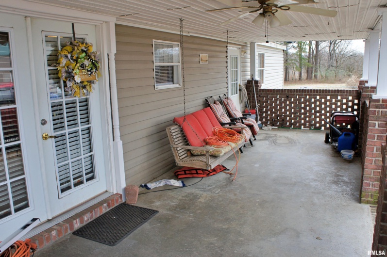 6752 US 45 Road, Brookport, Illinois 62910, 3 Bedrooms Bedrooms, 0 ,2 BathroomsBathrooms,Residential,For Sale,US 45,0,RMAEB452174
