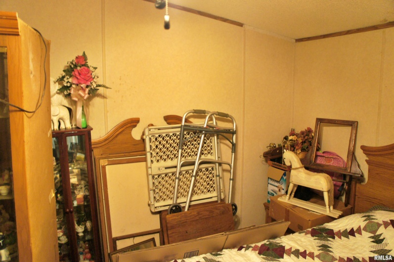 6752 US 45 Road, Brookport, Illinois 62910, 3 Bedrooms Bedrooms, 0 ,2 BathroomsBathrooms,Residential,For Sale,US 45,0,RMAEB452174