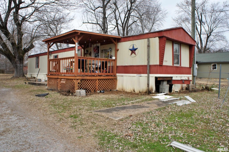 6752 US 45 Road, Brookport, Illinois 62910, 3 Bedrooms Bedrooms, 0 ,2 BathroomsBathrooms,Residential,For Sale,US 45,0,RMAEB452174