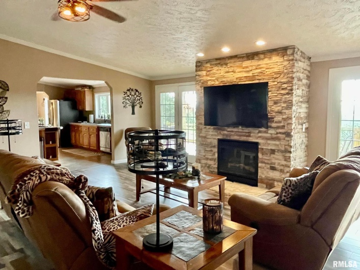 20 Xanders Lane, Golconda, Illinois 62938, 2 Bedrooms Bedrooms, 0 ,2 BathroomsBathrooms,Residential,For Sale,Xanders,0,RMAEB454285
