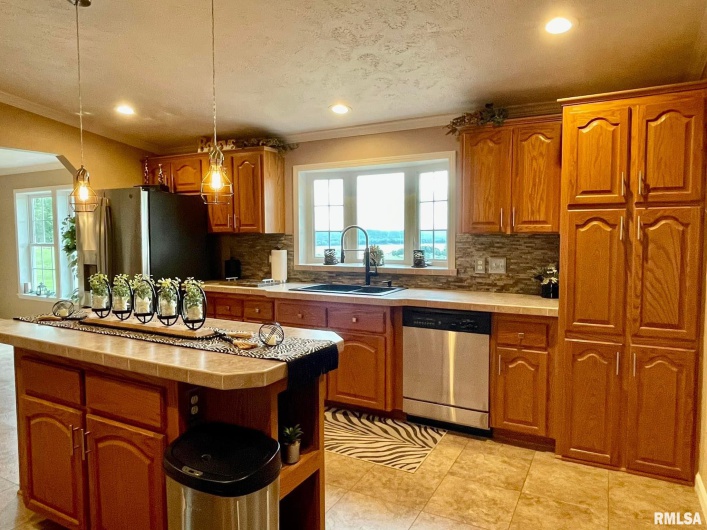20 Xanders Lane, Golconda, Illinois 62938, 2 Bedrooms Bedrooms, 0 ,2 BathroomsBathrooms,Residential,For Sale,Xanders,0,RMAEB454285