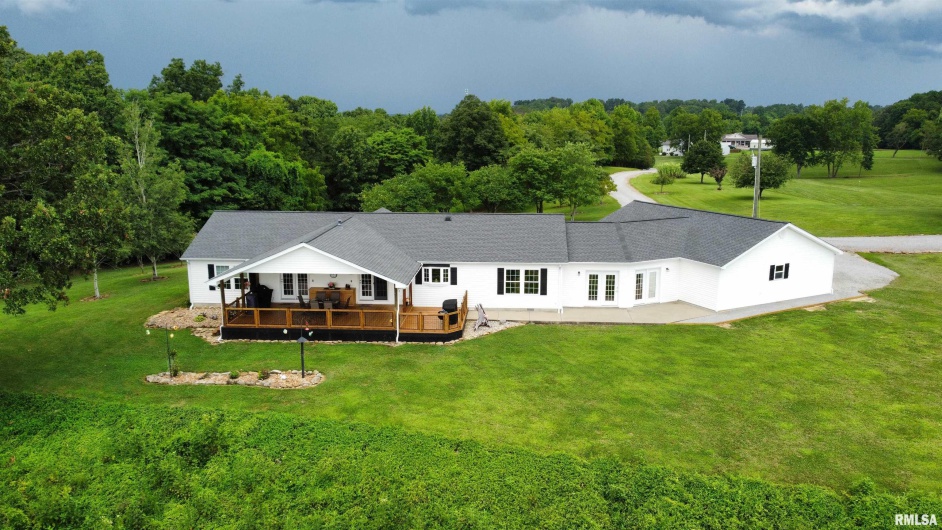 20 Xanders Lane, Golconda, Illinois 62938, 2 Bedrooms Bedrooms, 0 ,2 BathroomsBathrooms,Residential,For Sale,Xanders,0,RMAEB454285