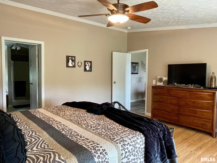 20 Xanders Lane, Golconda, Illinois 62938, 2 Bedrooms Bedrooms, 0 ,2 BathroomsBathrooms,Residential,For Sale,Xanders,0,RMAEB454285