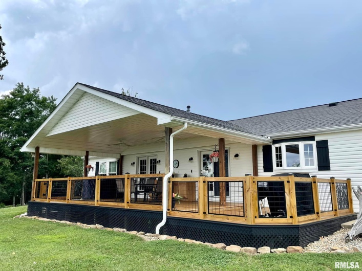 20 Xanders Lane, Golconda, Illinois 62938, 2 Bedrooms Bedrooms, 0 ,2 BathroomsBathrooms,Residential,For Sale,Xanders,0,RMAEB454285
