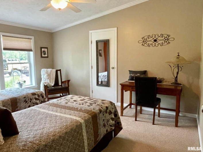20 Xanders Lane, Golconda, Illinois 62938, 2 Bedrooms Bedrooms, 0 ,2 BathroomsBathrooms,Residential,For Sale,Xanders,0,RMAEB454285