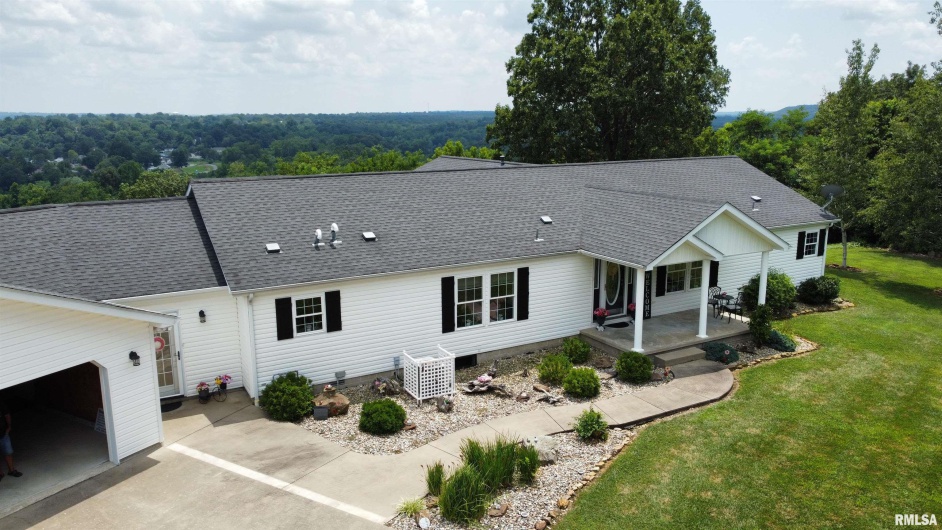 20 Xanders Lane, Golconda, Illinois 62938, 2 Bedrooms Bedrooms, 0 ,2 BathroomsBathrooms,Residential,For Sale,Xanders,0,RMAEB454285