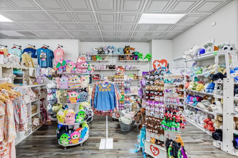650 Walton Drive, Farmington, Missouri 63640, ,Commercial Sale,For Sale,Walton,MAR24044047