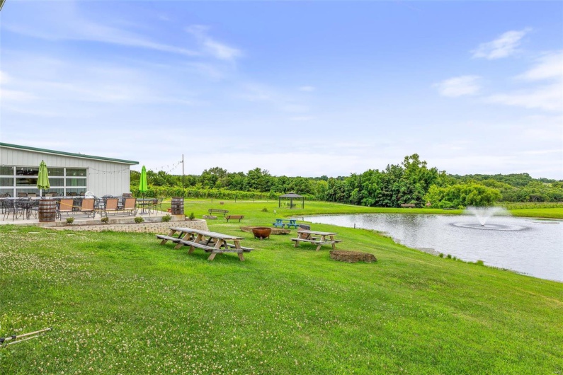 6470 Highway F, Farmington, Missouri 63640, ,Commercial Sale,For Sale,Highway F,MAR24044968