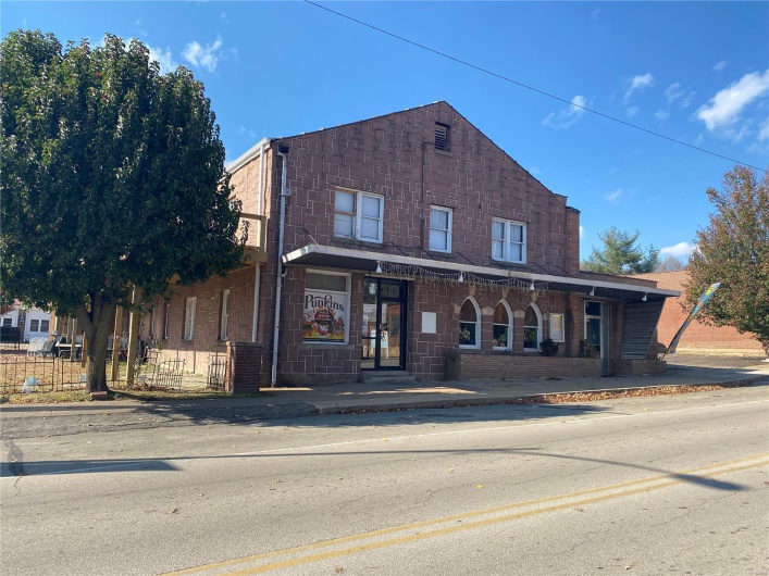 156 Main Street, Ironton, Missouri 63650, ,Commercial Sale,For Sale,Main,MAR22071759