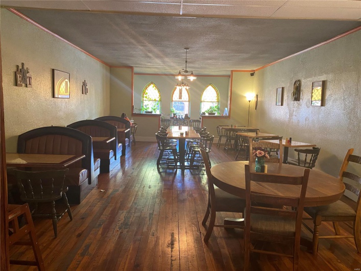156 Main Street, Ironton, Missouri 63650, ,Commercial Sale,For Sale,Main,MAR22071759