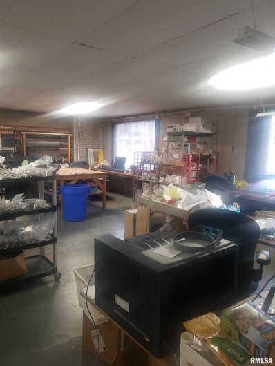 1215 US Hwy 45 N Highway, Eldorado, Illinois 62930, 0 , 0 ,0,Commercial Sale,For Sale,US Hwy 45 N,0,RMAEB454540
