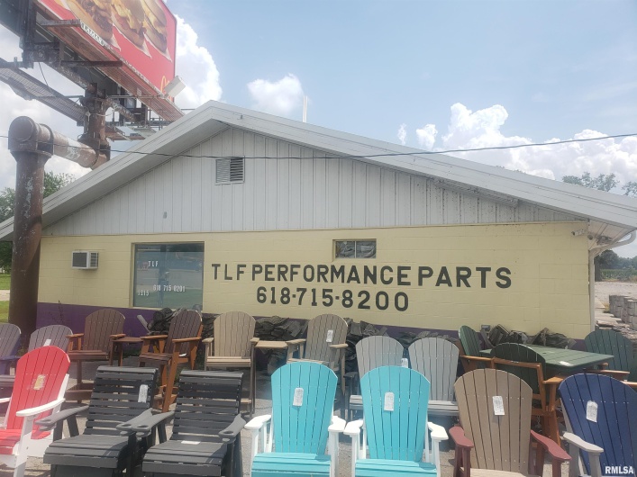 1215 US Hwy 45 N Highway, Eldorado, Illinois 62930, 0 , 0 ,0,Commercial Sale,For Sale,US Hwy 45 N,0,RMAEB454540