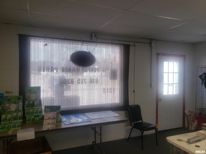 1215 US Hwy 45 N Highway, Eldorado, Illinois 62930, 0 , 0 ,0,Commercial Sale,For Sale,US Hwy 45 N,0,RMAEB454540