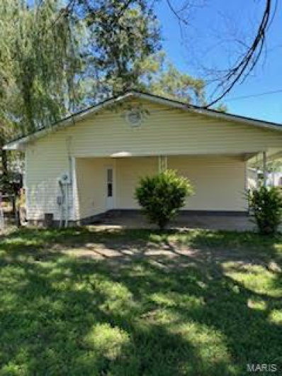 507 Railroad, Matthews, Missouri 63867, 2 Bedrooms Bedrooms, 7 Rooms Rooms,1 BathroomBathrooms,Residential,For Sale,Railroad,MAR24038942