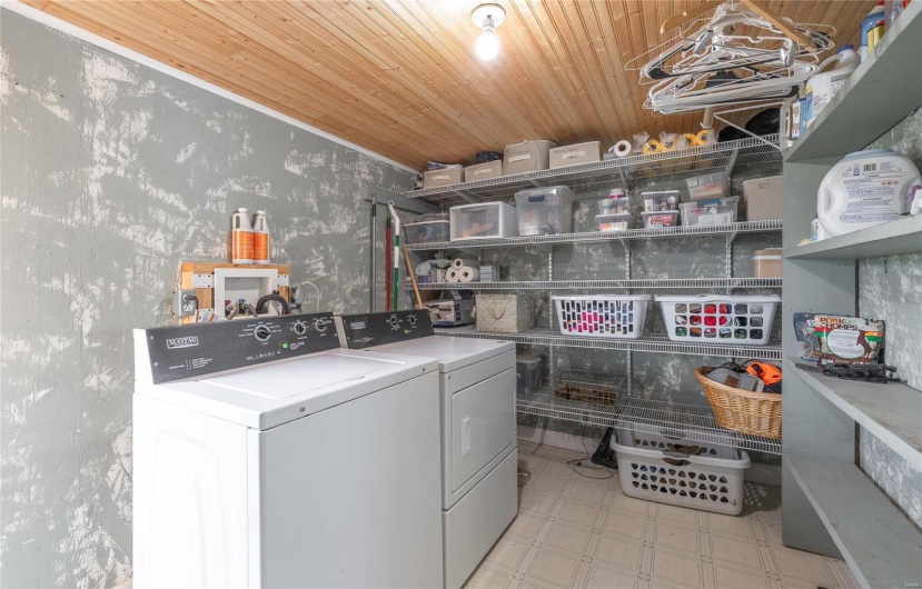 3155 New Saratoga Road, Anna, Illinois 62906, 4 Bedrooms Bedrooms, 9 Rooms Rooms,2 BathroomsBathrooms,Residential,For Sale,New Saratoga,MAR24036791
