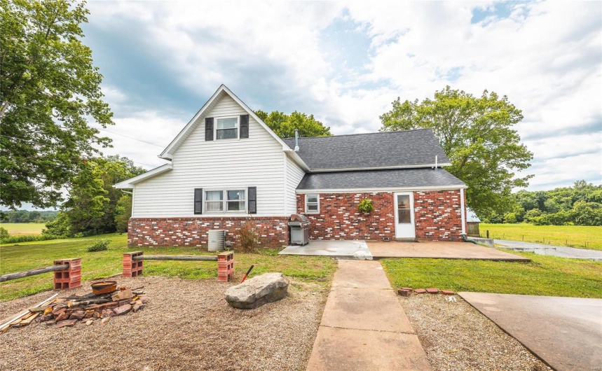 3155 New Saratoga Road, Anna, Illinois 62906, 4 Bedrooms Bedrooms, 9 Rooms Rooms,2 BathroomsBathrooms,Residential,For Sale,New Saratoga,MAR24036791