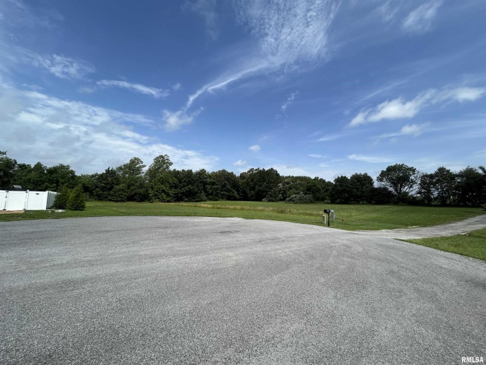 6617 Flyway Circle, Carbondale, Illinois 62902, 0 , 0 ,0,Land,For Sale,Flyway,0,RMAEB454580