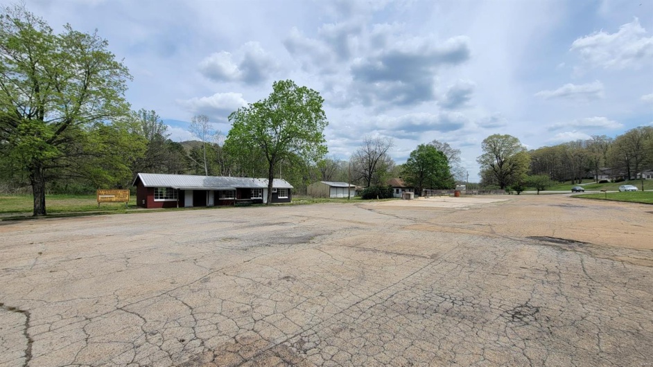 1307 Hwy 21, Ironton, Missouri 63650, ,Commercial Sale,For Sale,Hwy 21,MAR24020750