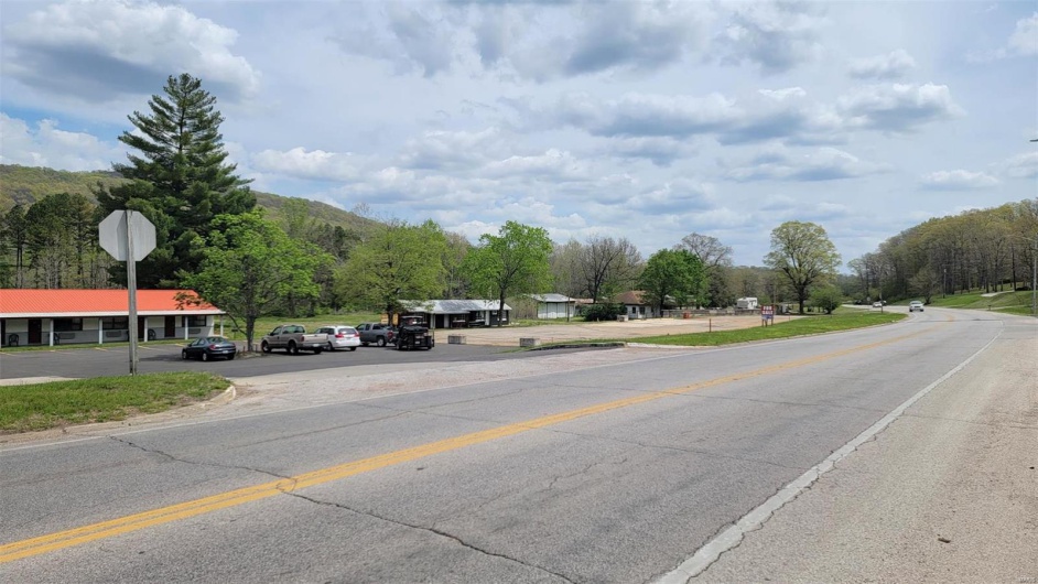 1307 Hwy 21, Ironton, Missouri 63650, ,Commercial Sale,For Sale,Hwy 21,MAR24020750