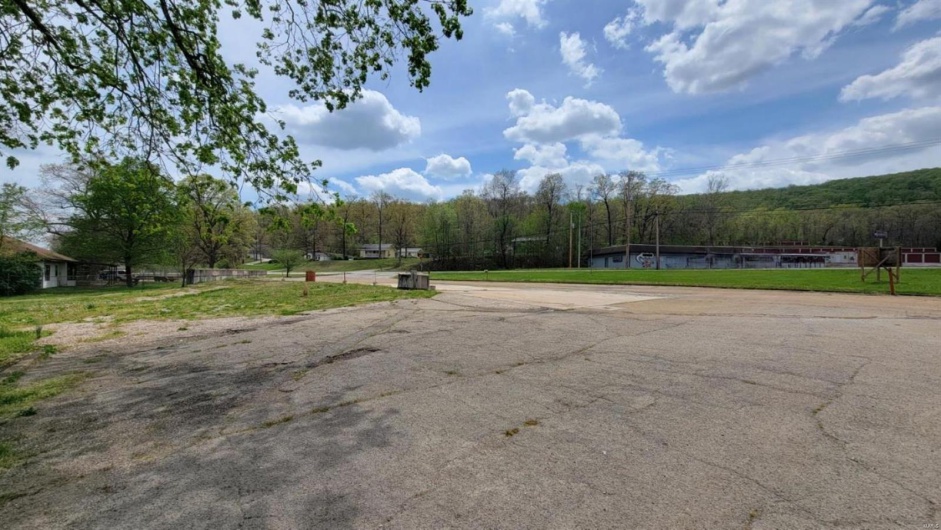 1307 Hwy 21, Ironton, Missouri 63650, ,Commercial Sale,For Sale,Hwy 21,MAR24020750