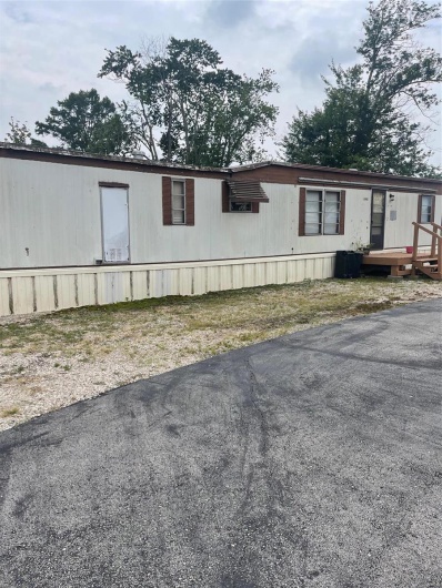 1043 Hwy AA, Poplar Bluff, Missouri 63901, 3 Bedrooms Bedrooms, 7 Rooms Rooms,1 BathroomBathrooms,Residential,For Sale,Hwy AA,MAR24047892