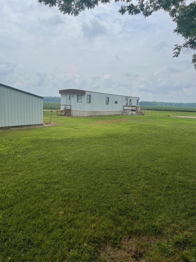 1043 Hwy AA, Poplar Bluff, Missouri 63901, 3 Bedrooms Bedrooms, 7 Rooms Rooms,1 BathroomBathrooms,Residential,For Sale,Hwy AA,MAR24047892